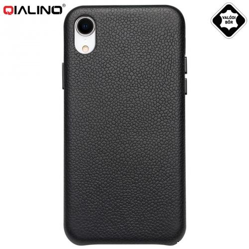 APPLE IPhone XR 6.1 QIALINO műanyag telefonvédő (valódi bőrbevonat, érdes felületű) FEKETE	